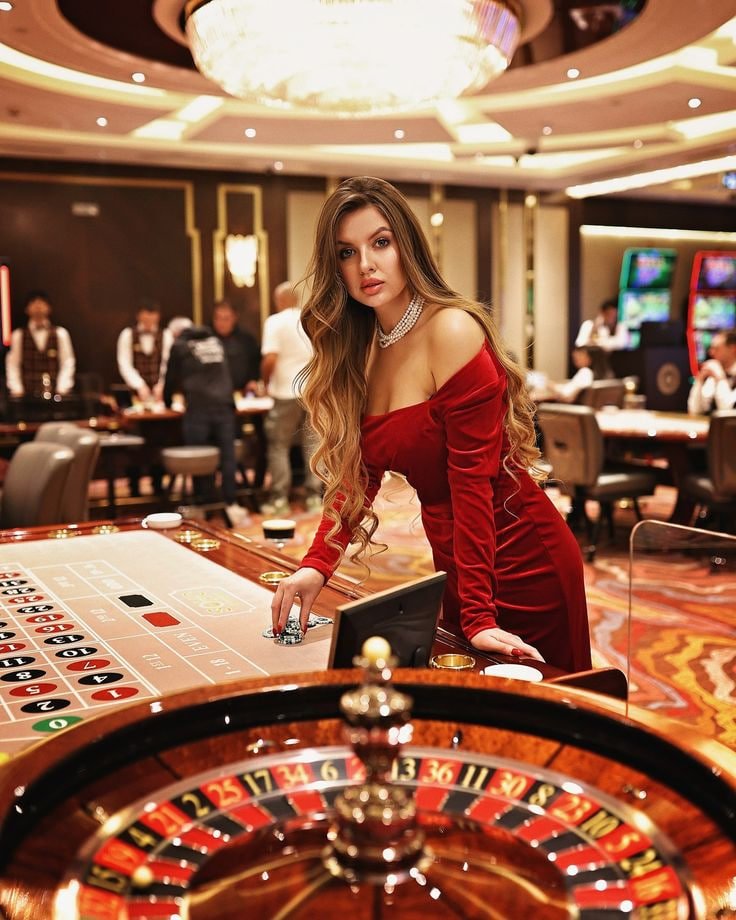 vip7777bet ကာစီနို VIP Room တွင် High Stakes Baccarat ကစားနေသော မြန်မာ VIP ကစားသမား