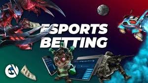 vip7777bet ကာစီနို Mobile App ဖြင့် Live Baccarat ကစားနေသော မြန်မာ ကစားသမား Smartphone